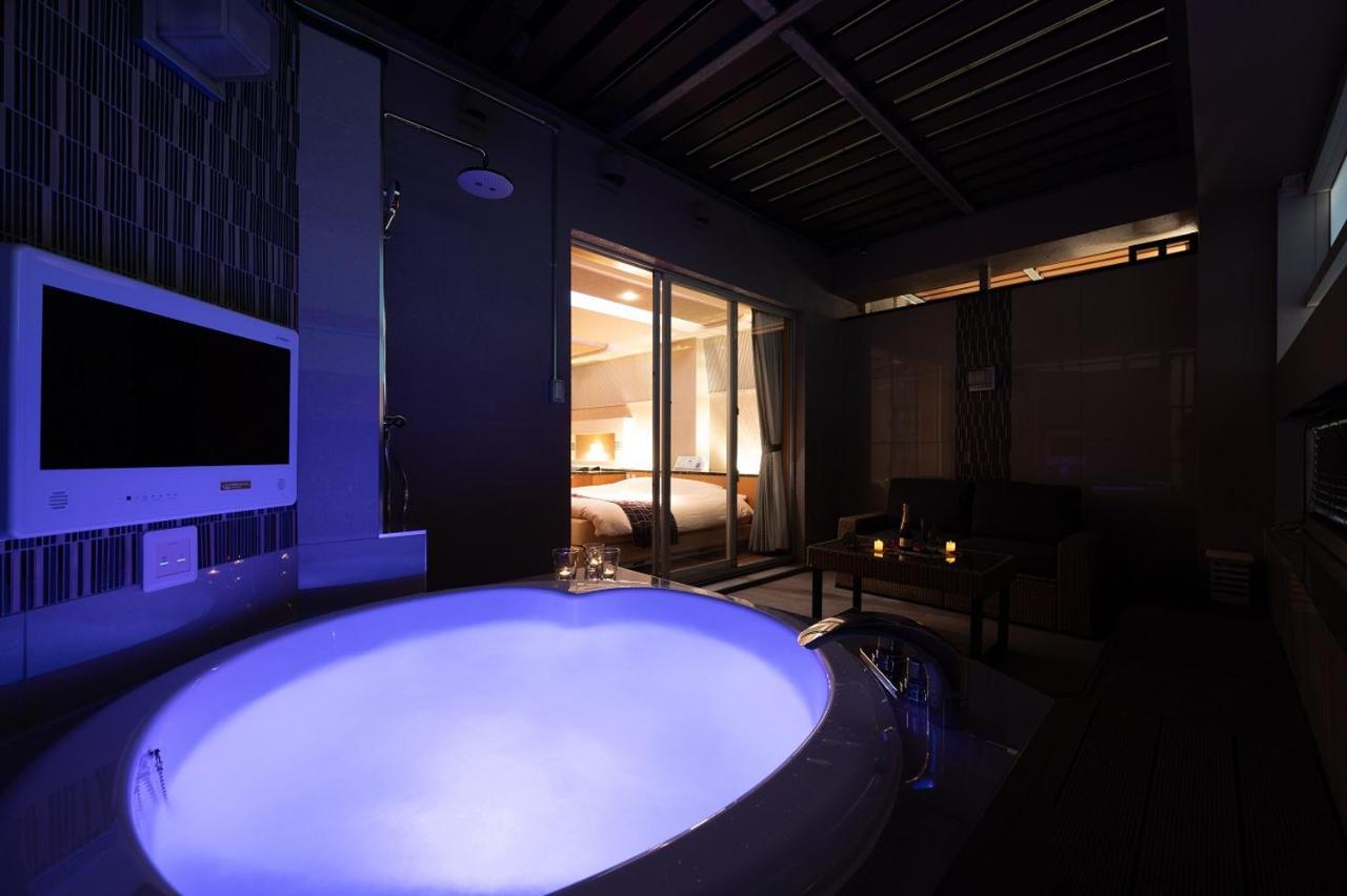 Отель Aria Makuhari Bay (Adults Only) Narashino Экстерьер фото