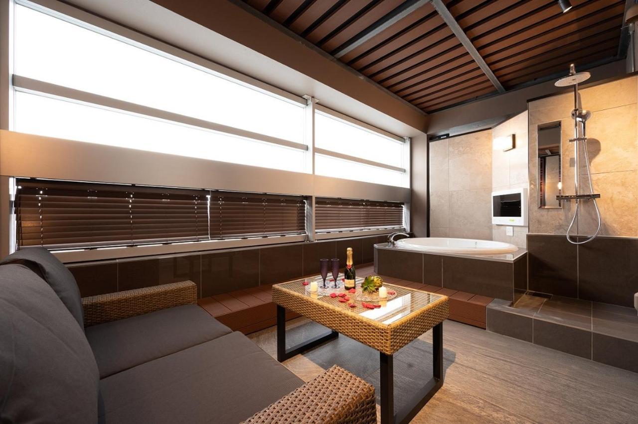 Отель Aria Makuhari Bay (Adults Only) Narashino Экстерьер фото