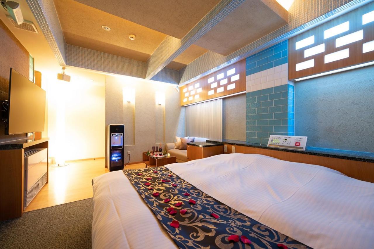 Отель Aria Makuhari Bay (Adults Only) Narashino Экстерьер фото