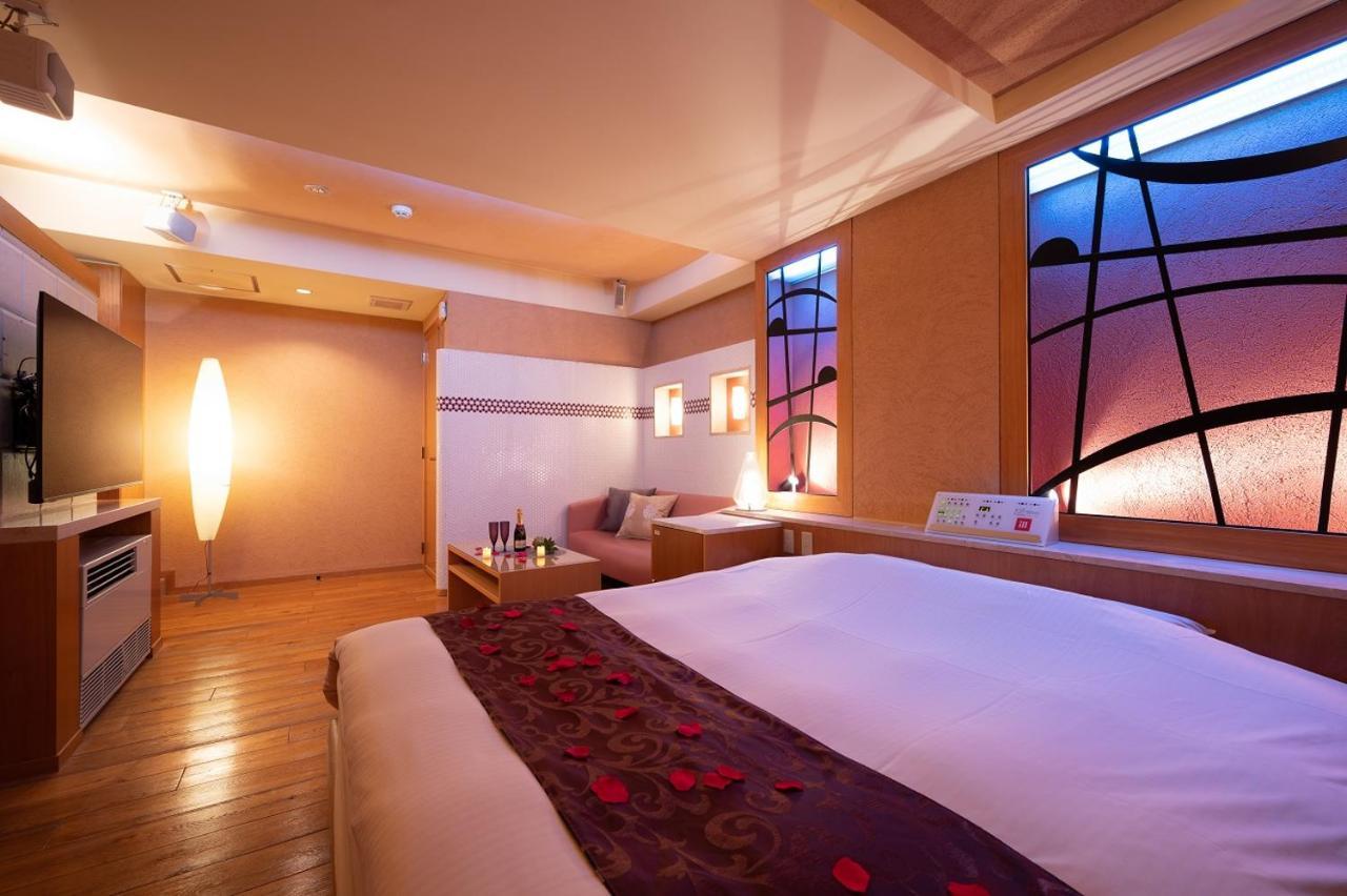 Отель Aria Makuhari Bay (Adults Only) Narashino Экстерьер фото