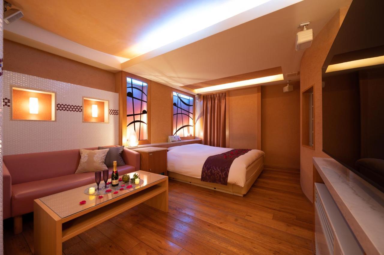 Отель Aria Makuhari Bay (Adults Only) Narashino Экстерьер фото