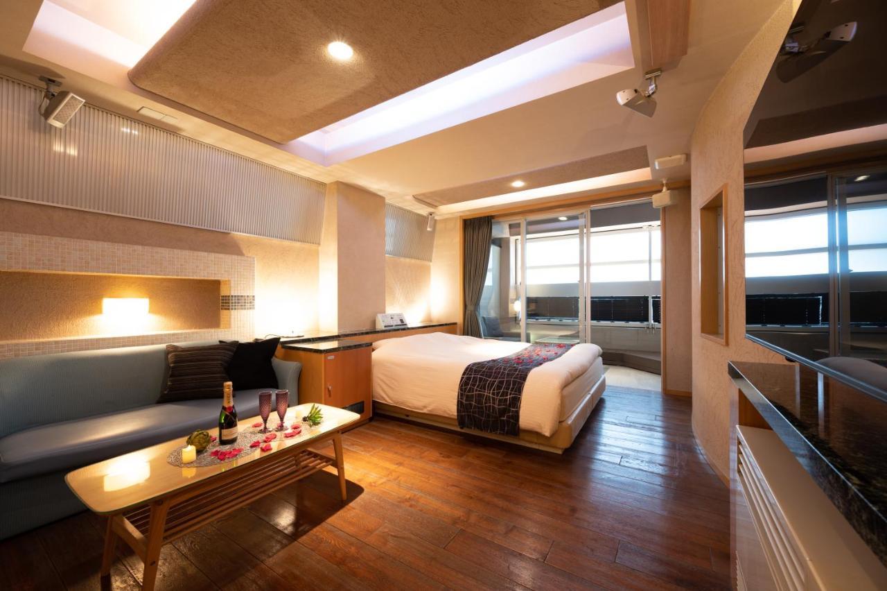 Отель Aria Makuhari Bay (Adults Only) Narashino Экстерьер фото